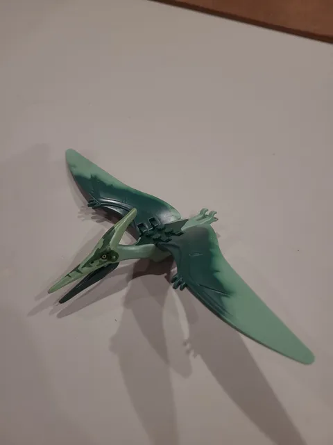 Lego Pteranodon Minifigure Jurassic World 75940 ptera06
