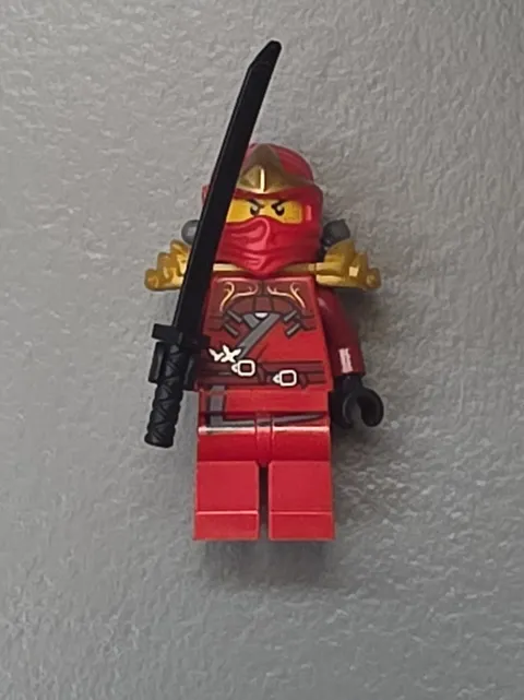 LEGO Ninjago Kai ZX Shoulder Armor Minifigure W/Weapons