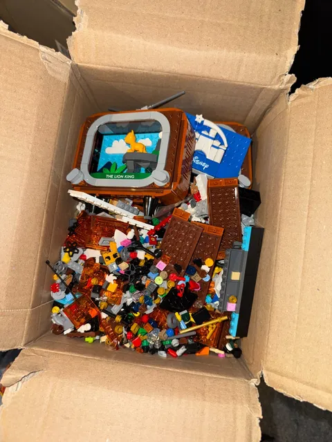 Lego Bundle - Lego 40774 Included
