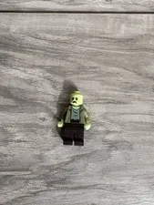 LEGO Scooby-Doo Zombie Zeke Minifigure from Set 75902 - scd009