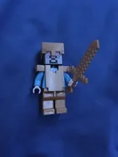 LEGO Minecraft Steve with Pearl Gold Armor Minifigure - min031 21127