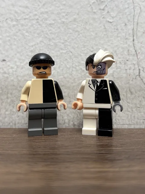 LEGO DC Batman I Two Face & Henchman Minifigures bat004a bat006 7781 2006 2008