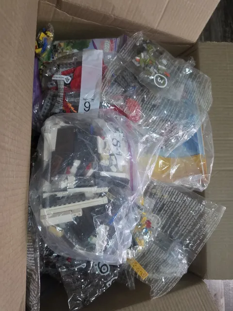 Lego Bulk Lot of 25 Lbs Mixed Building Bricks Nintendo Friends City W/Mini Figs