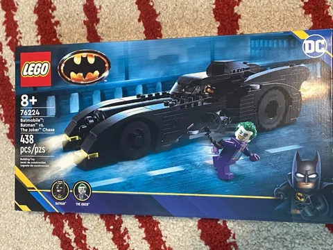 Lego BATMAN 89' BATMOBILE BATMAN Vs THE JOKER CHASE Set 76224 Sealed Retired