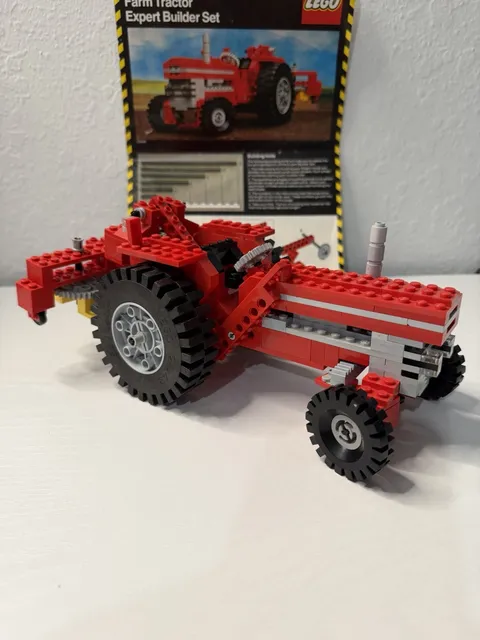 LEGO 952 Farm Tractor Expert Builder Set. Completely Set And Instructions