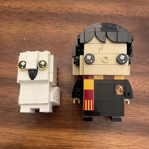 LEGO BRICKHEADZ: Harry Potter & Hedwig (41615) INCOMPLETE
