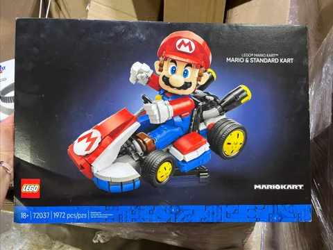 LEGO Super Mario Kart Mario & Standard Kart 72037 Building Set Brand New Sealed