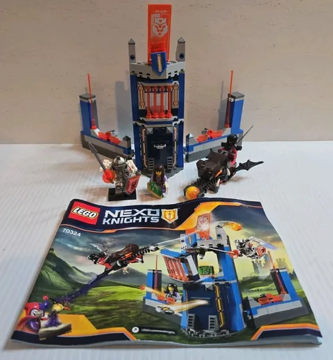 Lego Nexo Knights Merloks Library 2.0 70324 Complete With Instructions 