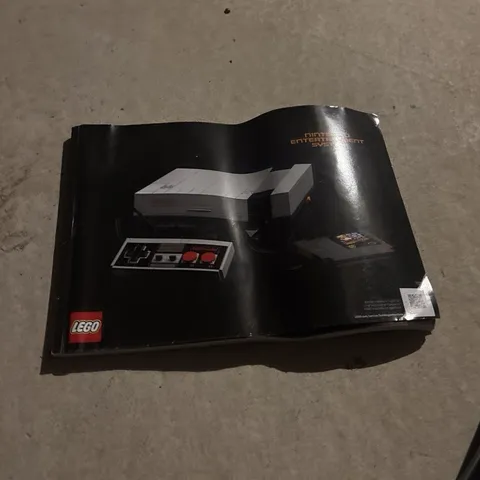 LEGO Nintendo Entertainment System Instruction Manual Illustrated Booklet