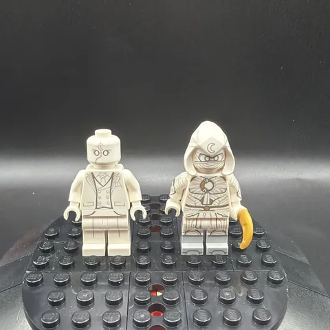 LEGO Marvel Series 2 Set Moon Knight and Mr. Knight Minifigures Together 71039