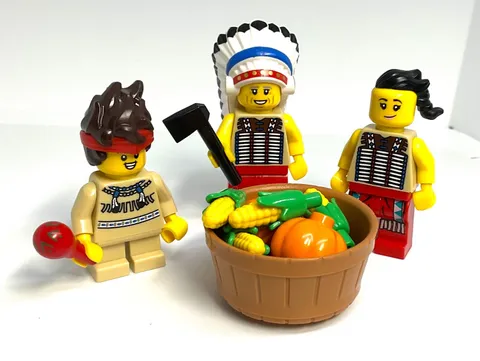 Lego Indian Family Minifigures  - Native American - Western Frontier Chief