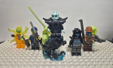 LEGO Hidden Side Minifigure Lot Nehmaar Reem hs066 Shadow-Walker Ghost Villains