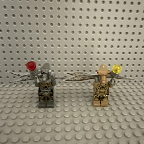 Lot of 2 Star Wars Geonosian Warrior Minifigure Clone Wars