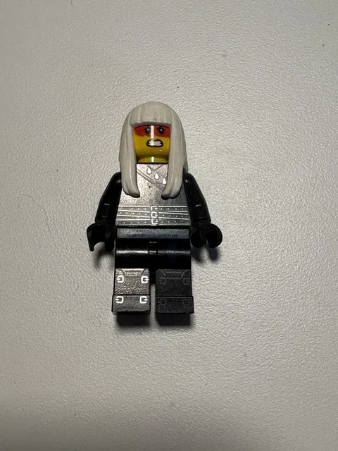 LEGO Ninjago Minifigure HARUMI Hunted set 70651 Throne Room Showdown
