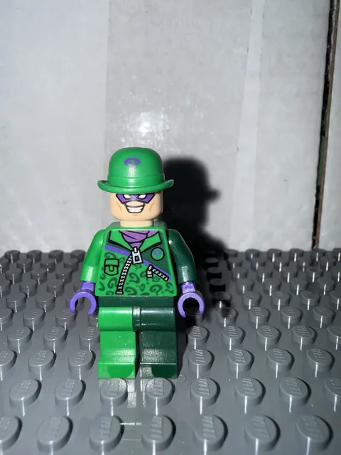 Lego SH0088 - The Riddler - Green and Dark Green Zipper Outfit