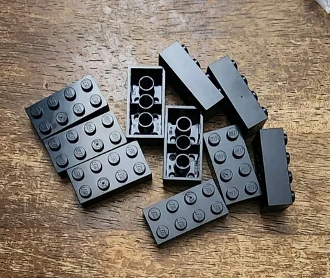 LEGO Black Brick 2 X 4 QTY 10. Part No. 3001.