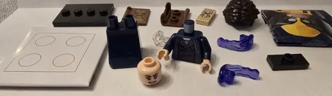 LEGO Collectible Minifigures 71039 Marvel Series 2 – Agatha Harkness
