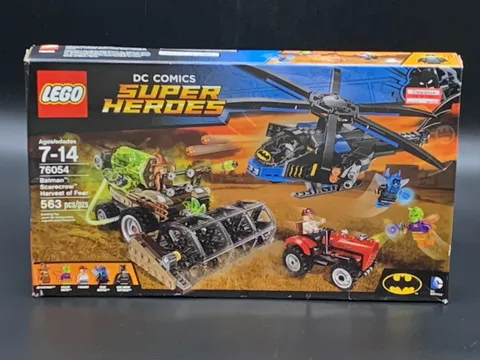 LEGO DC Comics Super Heroes: Batman: Scarecrow Harvest of Fear (76054)