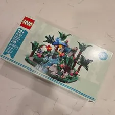 LEGO 40782 Tropical Rainforest Diorama Limited Edition NEW With Mushroom Sprite