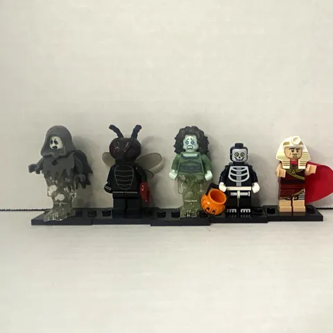 LEGO Minifigures Series 14 Monsters Lot of 5 w/ Accessories, Display Stands