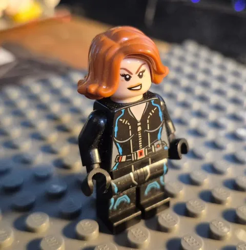 Lego Minifigure Black Widow Short Hair sh186 Super Heroes