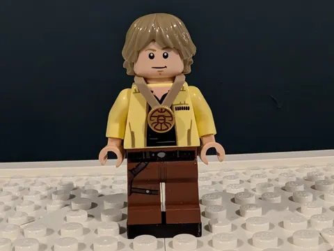LEGO Star Wars Luke Skywalker - Celebration Minifigure sw1283 Yavin 4 Base 75365