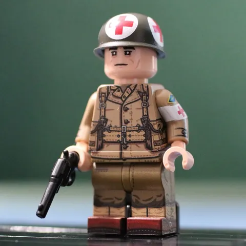 LEGO Minifig Co. Custom WW2 US Army Ranger Medic With BrickArms