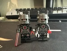 LEGO Evil Robot Minifigure Lot of 2 MINIFIGURES Plastic Age 5+ Theme