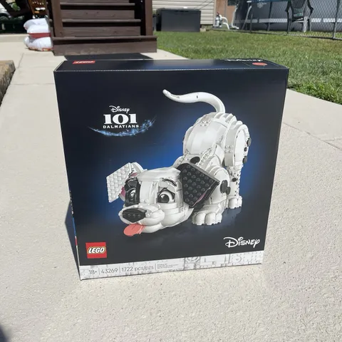 LEGO Disney Classic 101 Dalmatians Puppy 43269 1722 Pieces Brand New