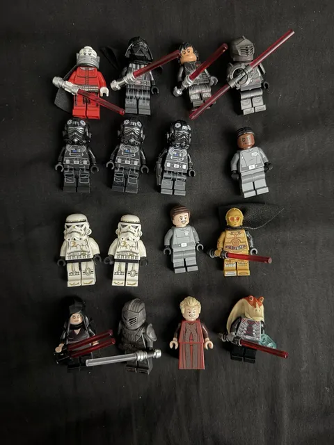 LEGO Star Wars 47 Minifig Lot. Including (All Dark Falcon Figs, UCS Tie Pilot, +