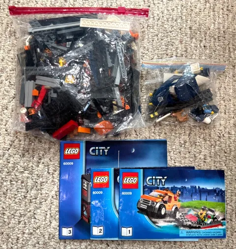 LEGO 60009 City Police Helicopter Arrest - 100% complete & manual