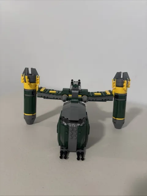 LEGO Star Wars: Bounty Hunter Assault Gunship (7930)-No Minifigs Or Stickers.