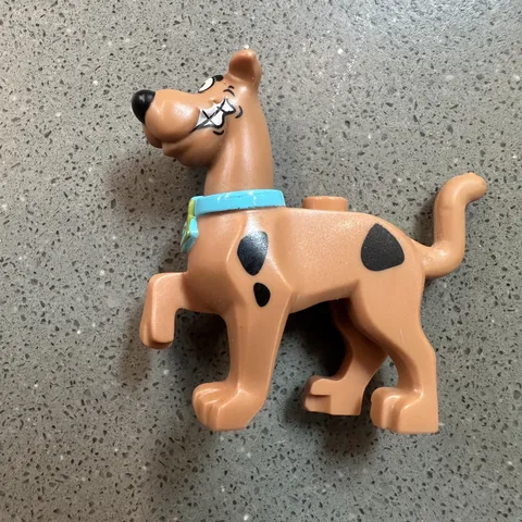 LEGO Scooby-Doo SCD003 Dog Figure Mystery Mansion 75904 Chattering Teeth