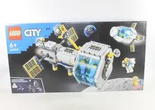 LEGO 60349 City Moon Space Station BNIB