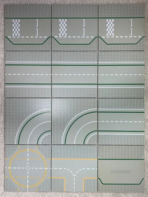 LEGO Lot of 12 Vintage Gray City Street Road Base Plates 32 X 32 pegs; No Cracks