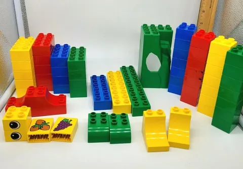 1997 Lego Duplo Dinosaur Tub 2603 incomplete replacement parts Vintage