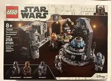 LEGO Star Wars 75319 The Armorer's Mandalorian Forge (2021)