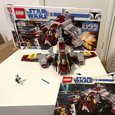 LEGO Star Wars Clone Wars 8019 Republic Attack Shuttle 636 pcs w/ Box Manual