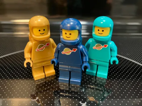 LEGO  Spaceman minifigures lot of 3 Teal, Dark Blue and Gold