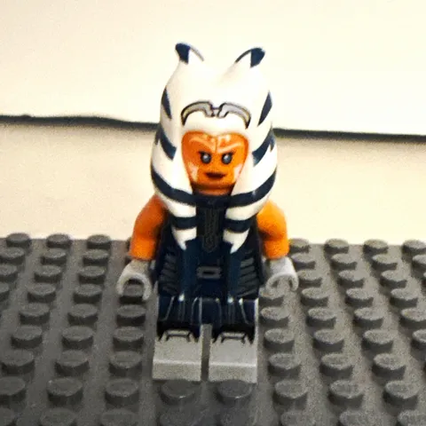 LEGO Ashoka tano figure good condition