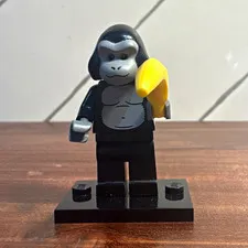LEGO Minifigure Series 3 Gorilla Suit Guy COL048 Complete w/ Banana Stand 2011