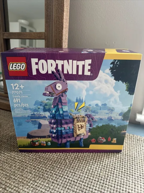LEGO FORTNITE Supply Loot Llama Collectible (77071) -691 Pieces - NEW