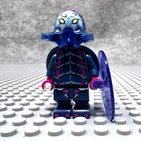 Lego Series 26 Minifigure Alien Beetlezoid #5 Blue Space