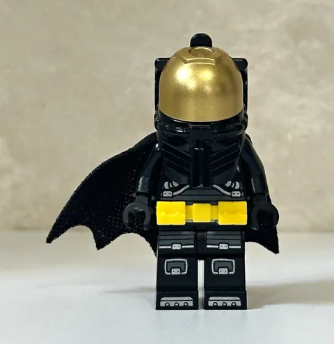 LEGO Batman Minifigure space suit brand new