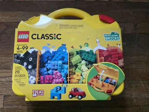 NEW LEGO CLASSIC Bring Along Bricks Creative Suitcase 10713 - 213 pcs