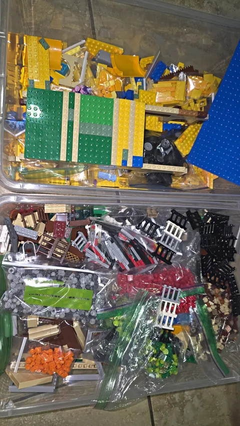 LEGO Bulk Lot Assorted Mixed Bricks Pieces & Parts Multicolor