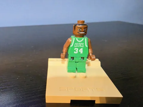 LEGO NBA 2003 Paul Pierce Boston Celtics #34 Minifigure Green Jersey