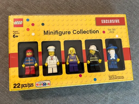 LEGO Bricktober 2013 Exclusive Set #5002146 Minifigure Collection Vol. 1/3