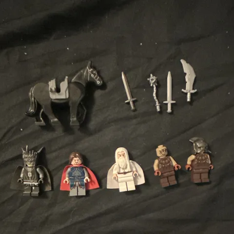 LEGO Lord of the Rings Black Gate Minifigure Lot 5 w/ Horse, Accessories