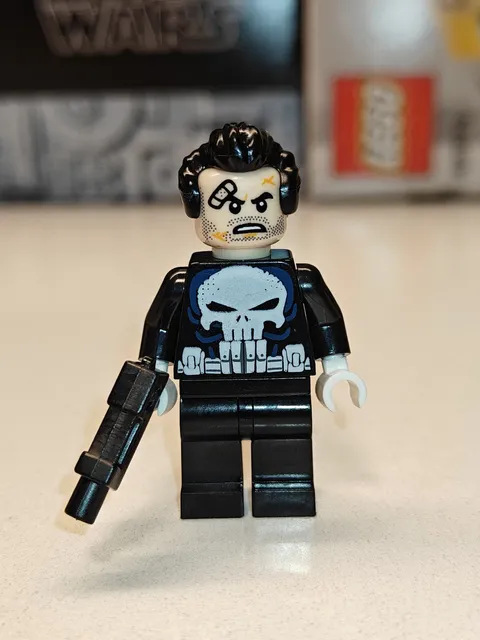 NEW Marvel The Punisher Custom Lego Minifigure 76178 Daily Bugle Frank Castle
